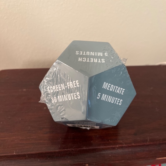 NEW Mindfulness Activity Dice 12-Sided Relaxation Self-Care Stress Relief Tool - Picture 4 of 7